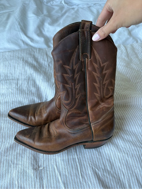 Boulet Shoes - Vintage Boulet Brown Western Leather Cowboy Boots, made in Canada
